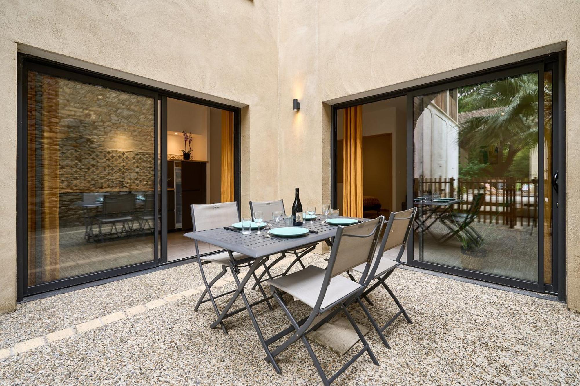 Domaine Du Fresquel Apartment Pezens Exterior photo